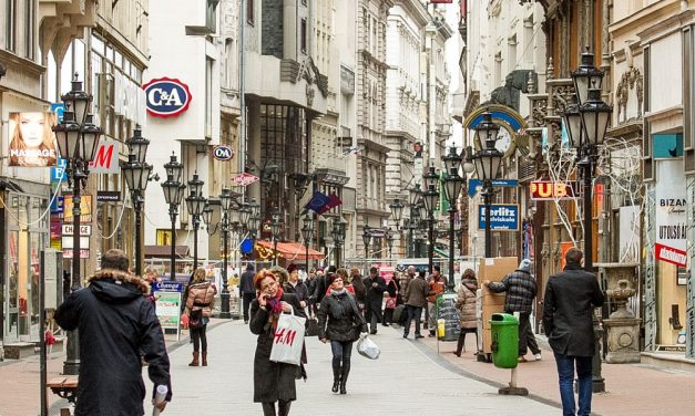 A magyarok egyre többre értékelik az EU-t