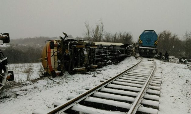 Leváltások a vasútnál a kisiklások miatt
