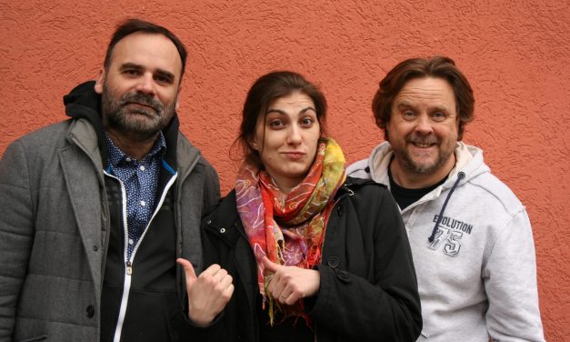 <span class="entry-title-primary">Kik is valójában Babilon angyalai a XXI. században?</span> <span class="entry-subtitle">Egy korrupt, dölyfös, írástudatlan polgármesterről szól a Kosztolányi Dezső Színház új előadása</span>