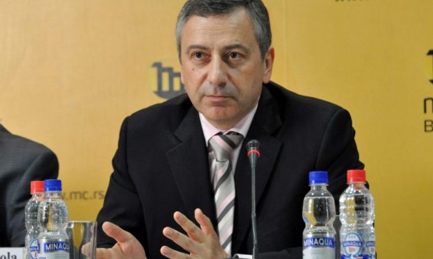 „A Vučić-ellenes koalícióban nincsenek nagyformátumú vezetők”