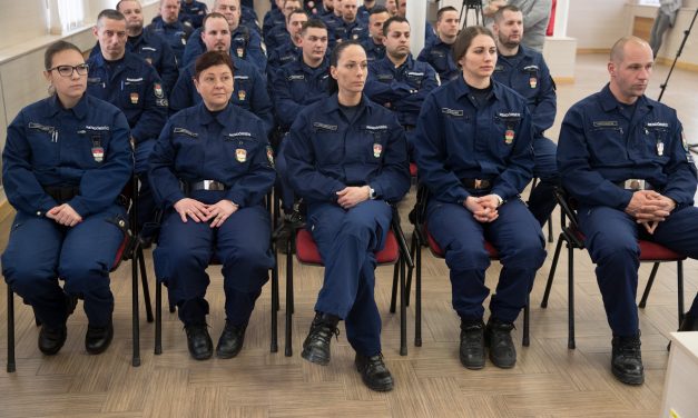 <span class="entry-title-primary">Közös szolgálattal az európai határok védelméért</span> <span class="entry-subtitle">Újabb magyar rendőri kontingensek segítik Észak-Macedónia és Szerbia határőrizeti tevékenységét</span>