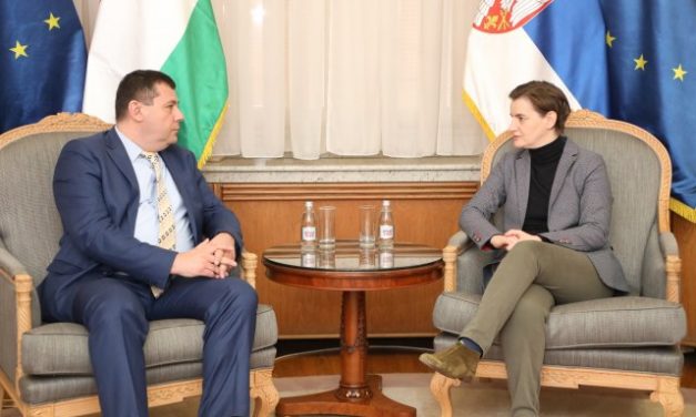 Brnabić és Pintér a közös kormányülésről