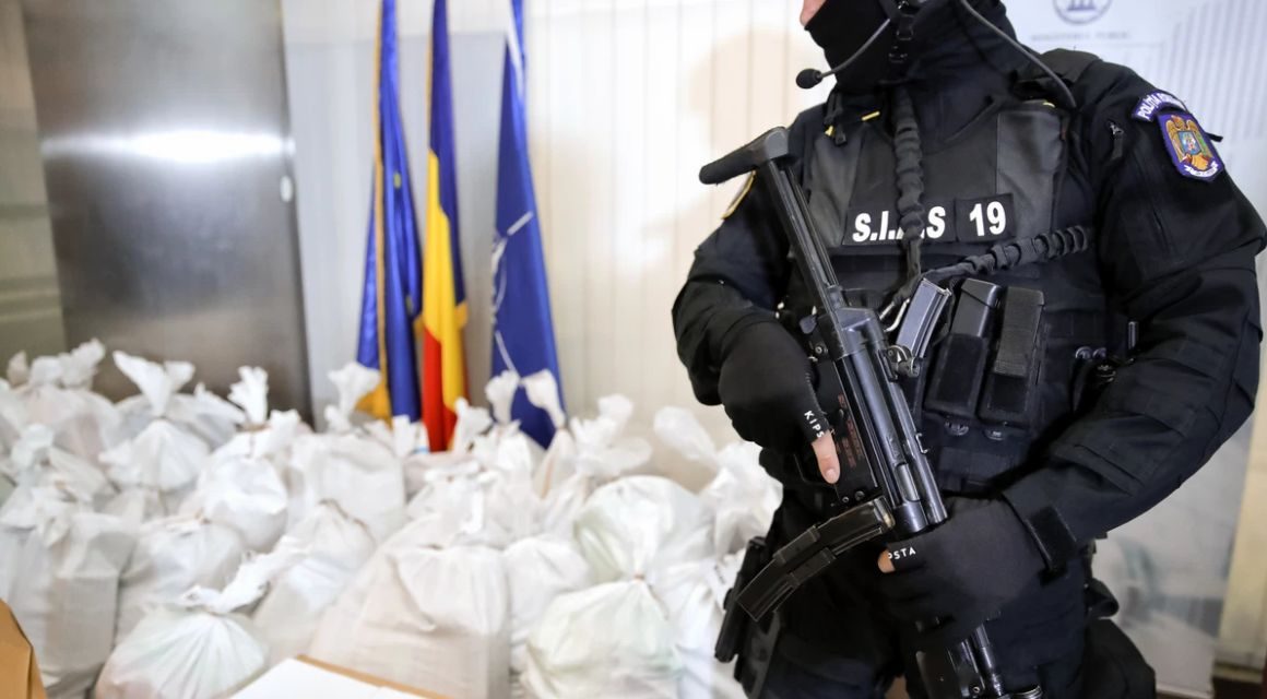 Egy tonna kokaint szállító hajó balesete a Dunán (VIDEÓ)