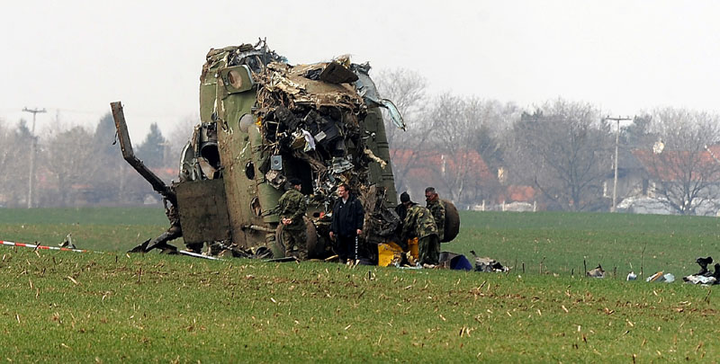 Négy éve zuhant le a beteg csecsemőt mentő helikopter