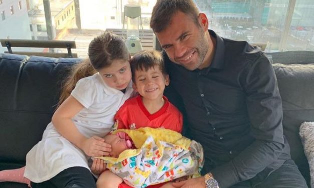 Kislánnyal bővült Nemanja Nikolić családja