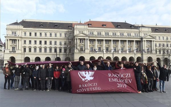 Potápi: Csak az ott élők tehetik szabaddá és otthonossá szülőföldjüket