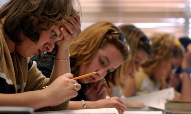 Április 12-én és 13-án tartják a próba-kisérettségit