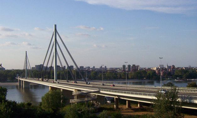 Újvidék: A Dunába ugrott és súlyosan megsérült egy férfi