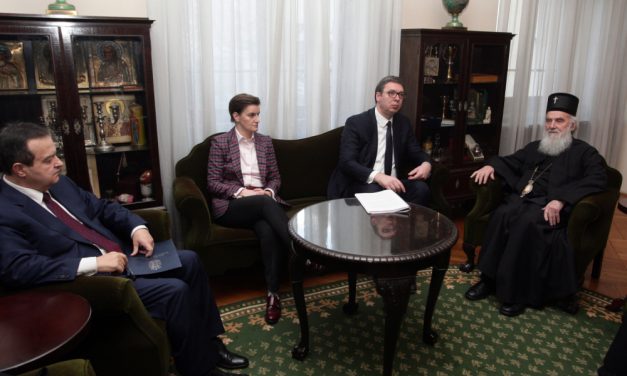 Az egyházfővel vitatta meg a koszovói kérdést a szerb csúcsvezetés