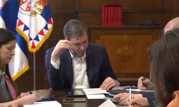 Vučić és Merkel tanácsadói: Tárgyaltak, de nem nyilatkoztak