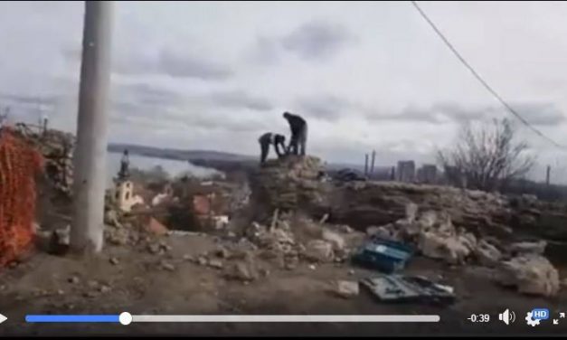 Fitness a középkori várfal helyén