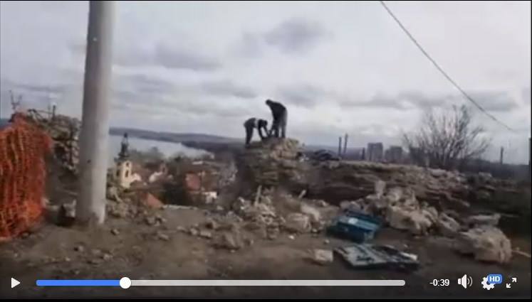 Fitness a középkori várfal helyén