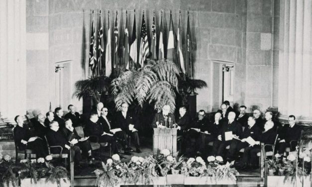 <span class="entry-title-primary">NATO: Kinn is, benn is, lenn is, fenn is</span> <span class="entry-subtitle">Ma 70 éve írták alá Washingtonban az Észak-Atlanti Szerződést</span>