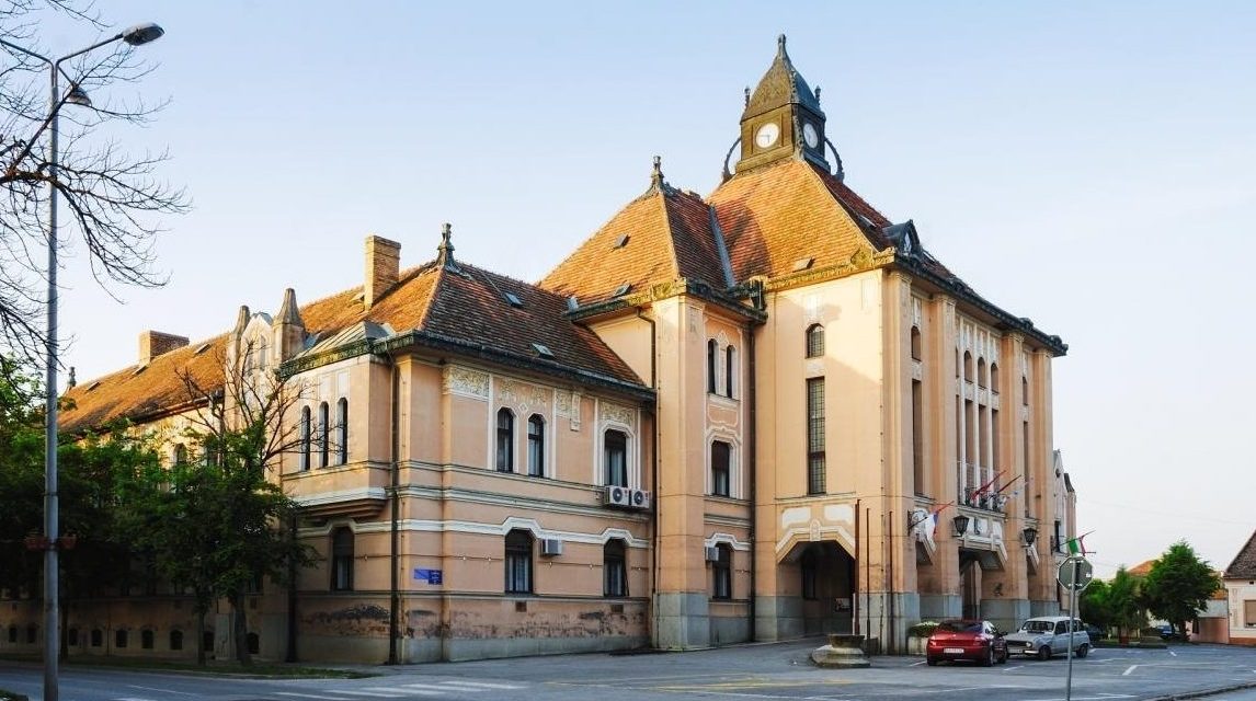 Választásokra való készülődés, vagy összeférhetetlenségről szóló figyelemelterelés?