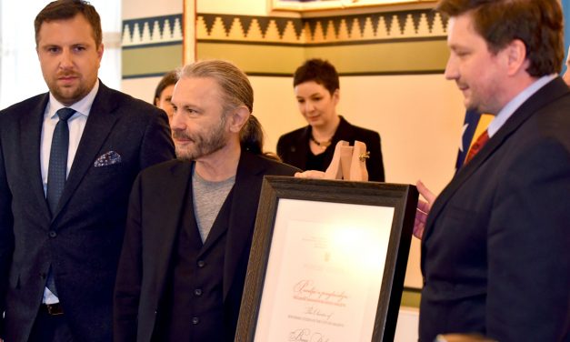 Bruce Dickinson Szarajevó díszpolgára lett