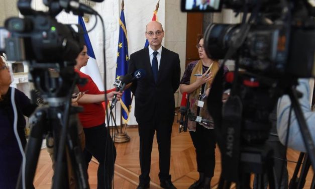 Francia nagykövet: Megdöbbentett, amit a szerb sajtóban olvastam a párizsi tűzvészről