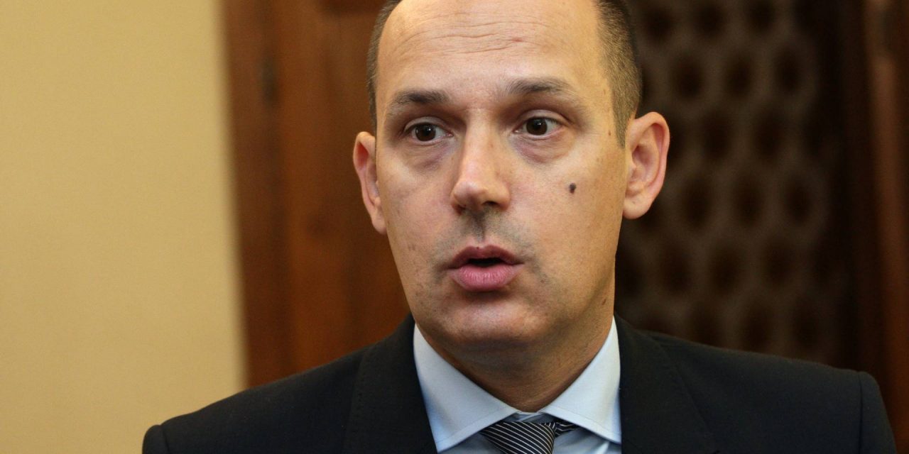 <span class="entry-title-primary">Lončar: Az egészségügyben nincs létszámstop</span> <span class="entry-subtitle">Az elmúlt négy évben tizenkétezer egészségügyi dolgozó kapott munkát, és több mint hétezer specializációt hagytak jóvá</span>