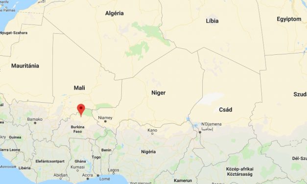 Mise közben gyújtották fel a templomot, és megöltek hat embert Burkina Fasóban