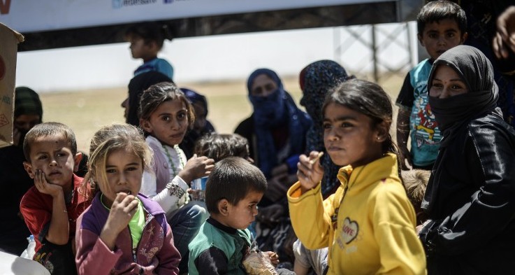 Eurostat: Egyharmaddal kevesebb kísérő nélküli kiskorú kért menedéket az EU-ban