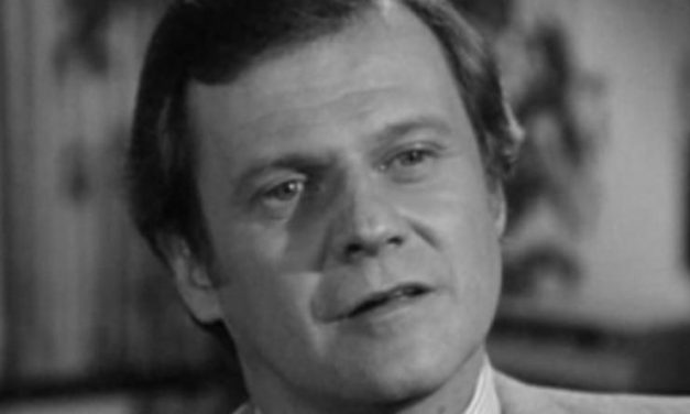 Meghalt Cliff Barnes a Dallasból