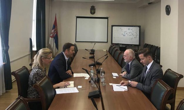 Mali: Májusban a bérek és a nyugdíjak emeléséről tárgyalunk