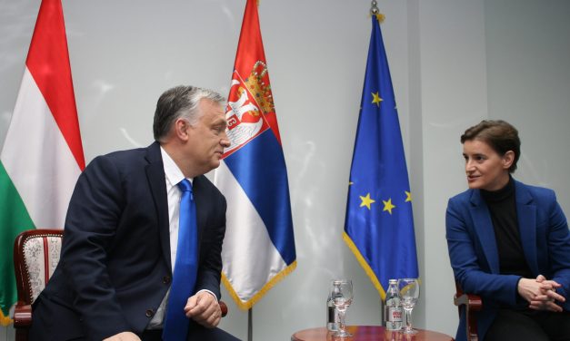 Megkezdődött a magyar-szerb kormányülés Szabadkán