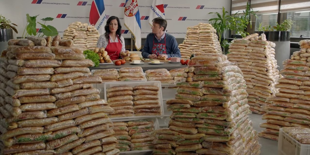 Szendvicseket készítenek új reklámfilmjükben a haladók (Videó)