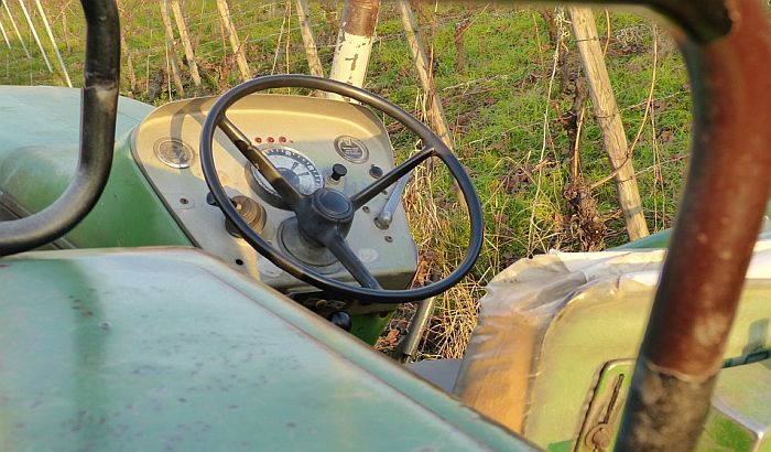 Közveszélyes traktoristákat zártak ki a forgalomból Szabadkán