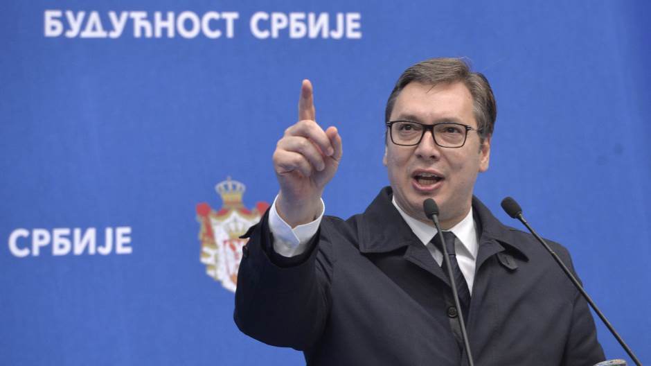 Vučić újvidéki kampányrendezvénye: Pásztor is beszédet mondott