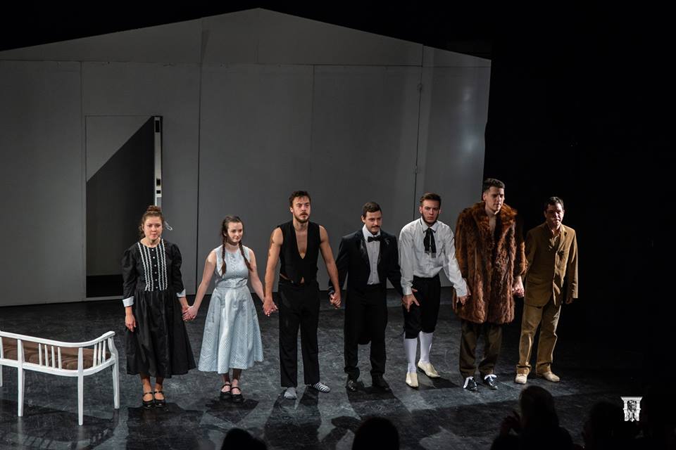 Határon túli színházak előadásai láthatók a hétfőn kezdődő szegedi kamaraszínházi fesztiválon