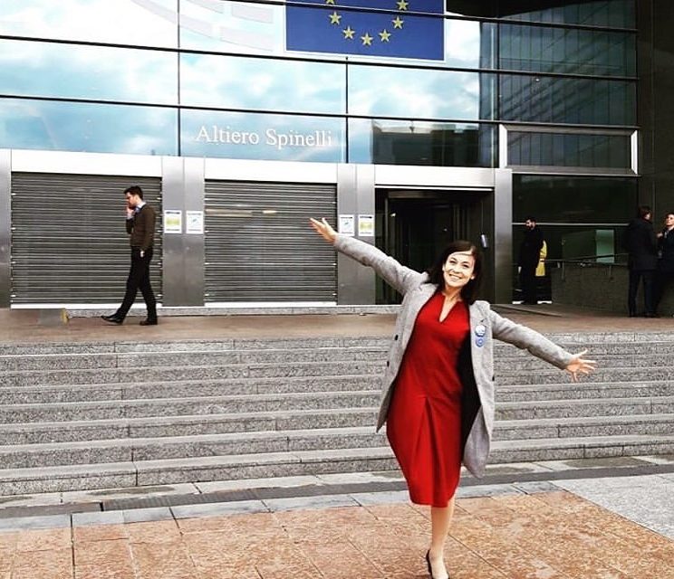 <span class="entry-title-primary">Orbán Viktornak minden oka megvan az aggodalomra…</span> <span class="entry-subtitle">Cseh Katalin, a Momentum Mozgalom frissen megválasztott európai parlamenti képviselője a Facebookon üzent a magyar miniszterelnöknek</span>