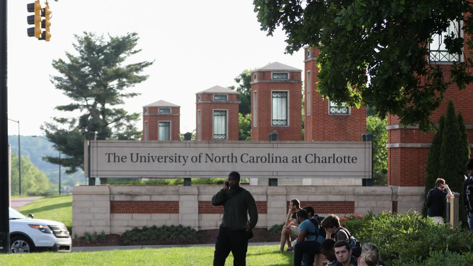 Ámokfutó gyilkolt egy amerikai egyetemen