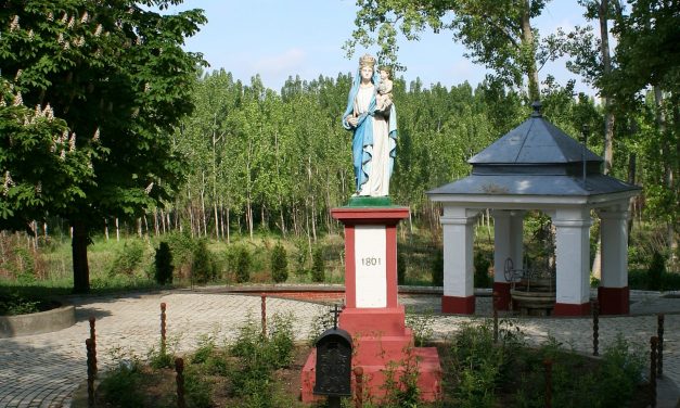 Az összetartó, hagyományaihoz erősen ragaszkodó közösség