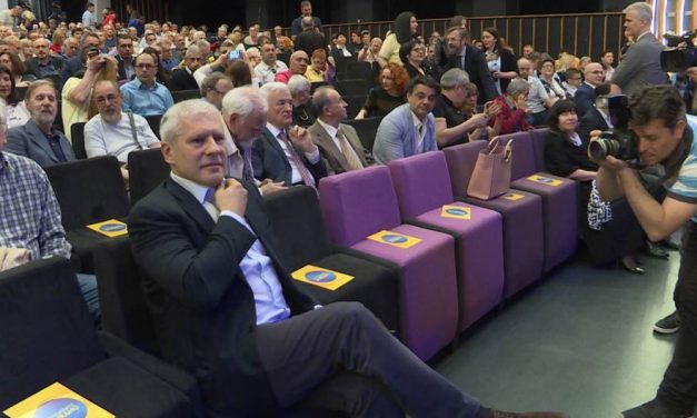 Tömbösödik az ellenzék