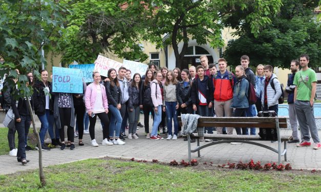 Topolyán is volt Fridays for Future tüntetés