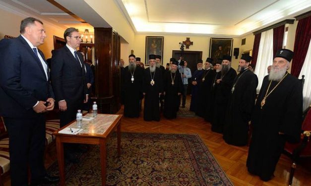 Irinej pátriárka: Vučić hősiesen harcol Koszovóért