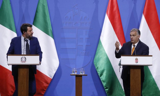 <span class="entry-title-primary">Orbán látványosan és nyíltan keresi az együttműködést Salvini pártjával</span> <span class="entry-subtitle">A következő napokban Aleksandar Vučić is tárgyal majd Matteo Salvinivel</span>