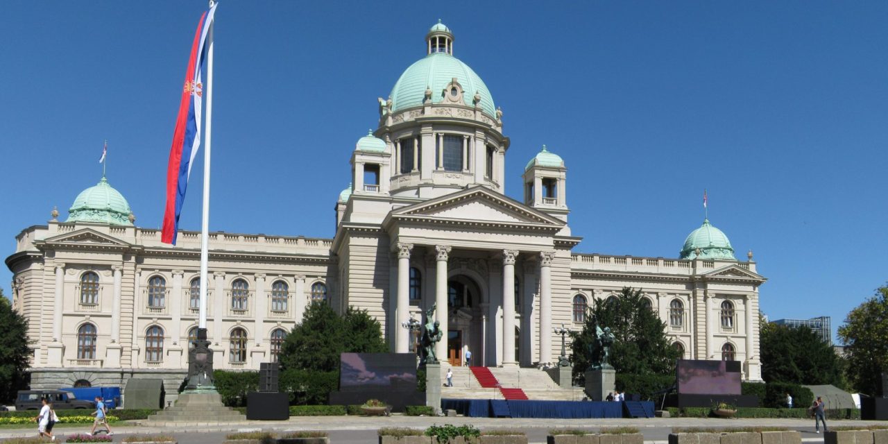 Második világháborús bombát találtak a parlamentnél