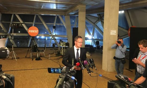 Szijjártó köszönetet mondott a vajdasági magyaroknak