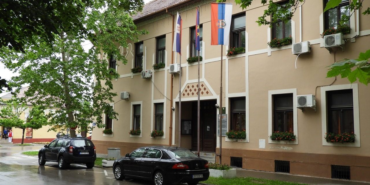 Törökbecse: Adminisztrációs hiba miatt megsemmisítik az adóvégzéseket