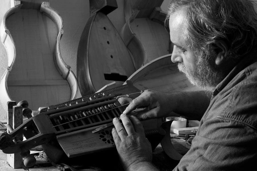 Elhunyt Vrábel János