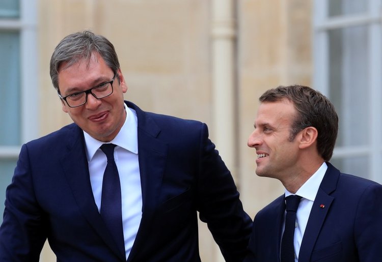 Macron megköszönte Vučićnak a Notre-Dame újjáépítéséhez küldött egyillió eurós adományt