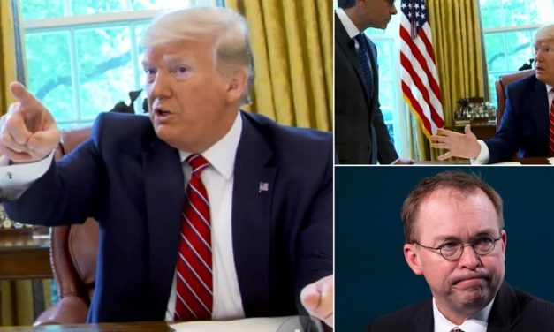 <span class="entry-title-primary">A köhögőket kirúgják, ugye? (Trumpizmusok)</span> <span class="entry-subtitle">Az amerikai elnök legközvetlenebbb munkatársai is rettegnek tőle, vagy éppen utálkozva szolgálják</span>