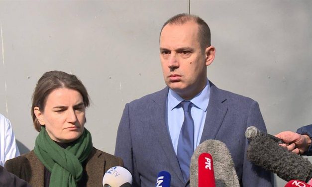 Brnabić: Nem válthatom le Lončart, csak mert valakik szerint kapcsolatban áll a bűnszövetkezetekkel