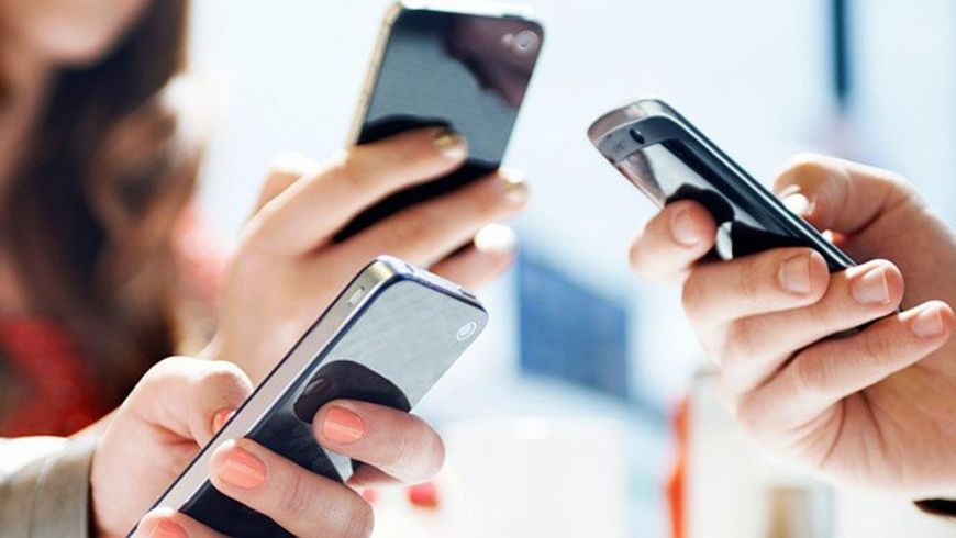 Harminc százalékkal olcsóbb lesz a roaming