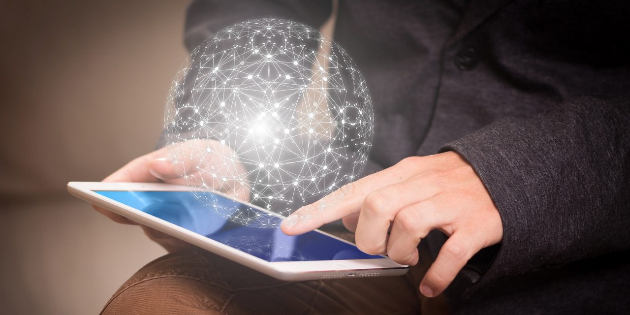 Új szabályok jönnek az internetezésben