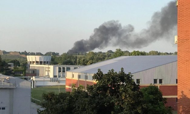 Pétervárad: Lángba borult a vár melletti elhagyatott katonai raktár (Videó)