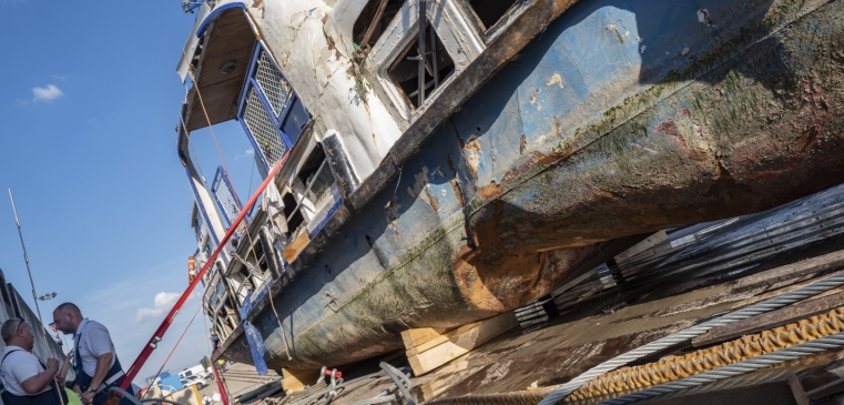 Huszonhat órán át vizsgálták a Hableányt