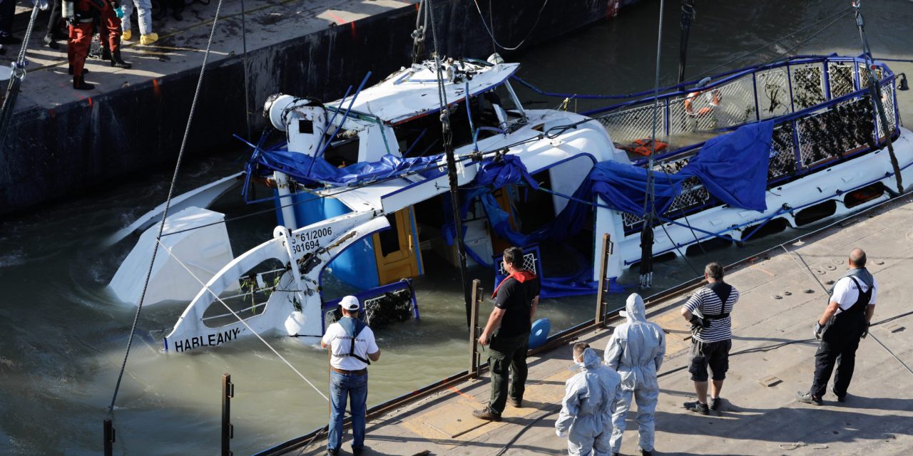 Dunai hajóbaleset – Felszínen a Hableány