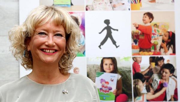 <span class="entry-title-primary">Alternatív nyelvoktatási módszert vezetnének be</span> <span class="entry-subtitle">A magyar diákok átlagosan kilencszázharminc nyelvórán vesznek részt, a nyelvtudásuk mégsem mindig éri el a szükséges szintet</span>